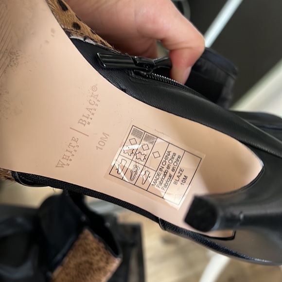 🛑 1 hour sale. WHBM, leopard booties, with dust bag, worn once - Picture 6 of 10